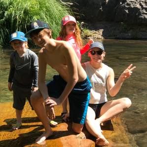 Meet your Posher, Nicole